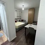 Victoria Houses, Albania 3*