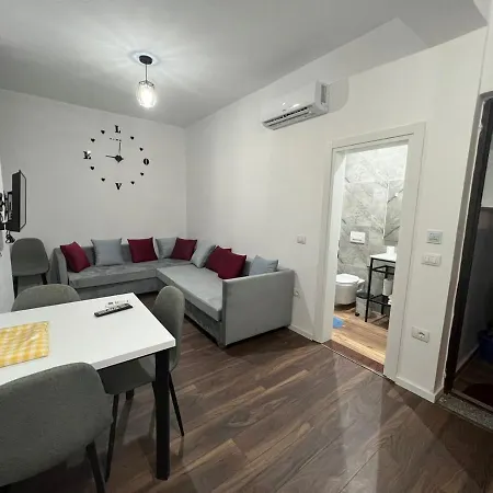 Victoria Houses, Albania Guest house