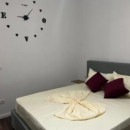 Victoria Houses, Albania Vlore