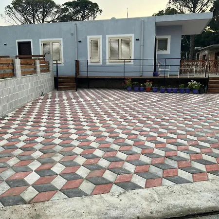 Guest house Victoria Houses, Albania Vlore