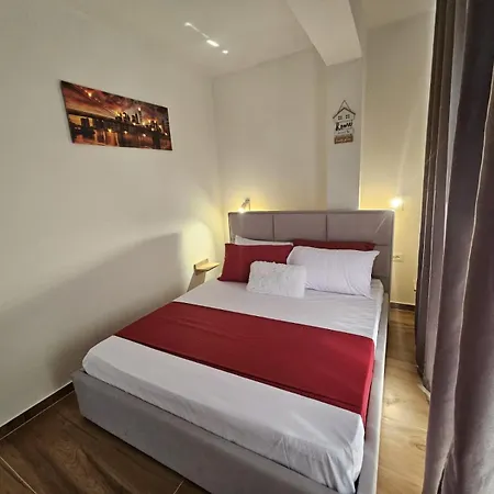 Affittacamere Victoria Houses, Albania 3*