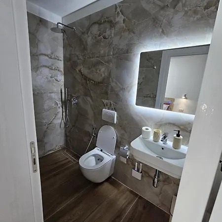 Victoria Houses, Albania Guest house 3*