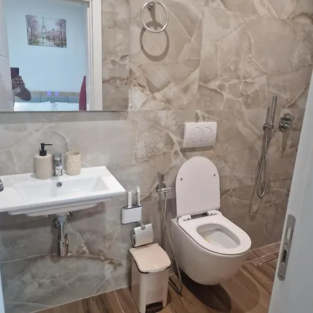 Guest house Victoria Houses, Albania Vlore