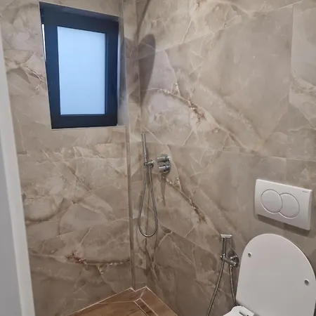Guest house Victoria Houses, Albania Vlore