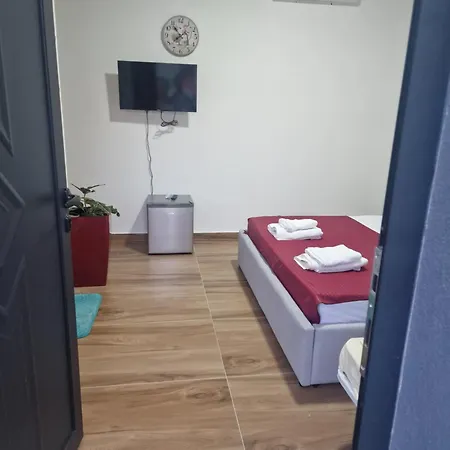 Guest house Victoria Houses, Albania 3*