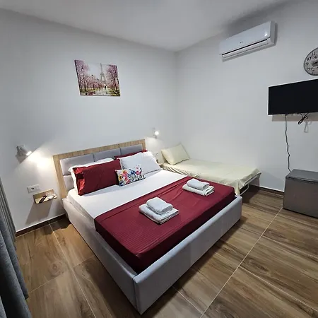 Victoria Houses, Albania 3*
