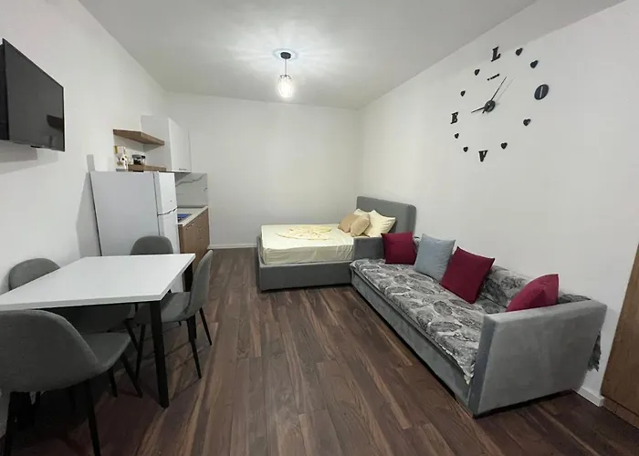 Victoria Houses, Albania Гостевой дом Влёра