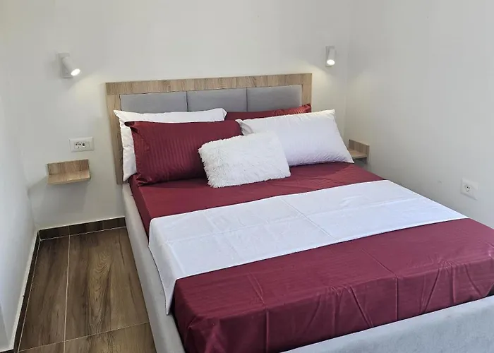 Victoria Houses, Albania 3* Влёра