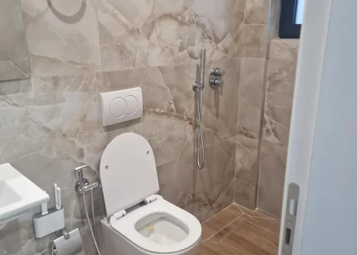 Victoria Houses, Albania Гостевой дом Влёра
